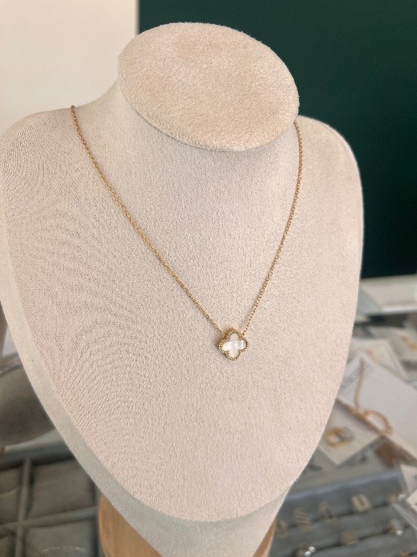 Producto - Collar Vane Acero Dorado - 1