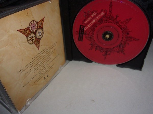 Producto - CD NEVER SHOUT NEVER TIME TRAVEL DIFUSION ARG 36E - 2