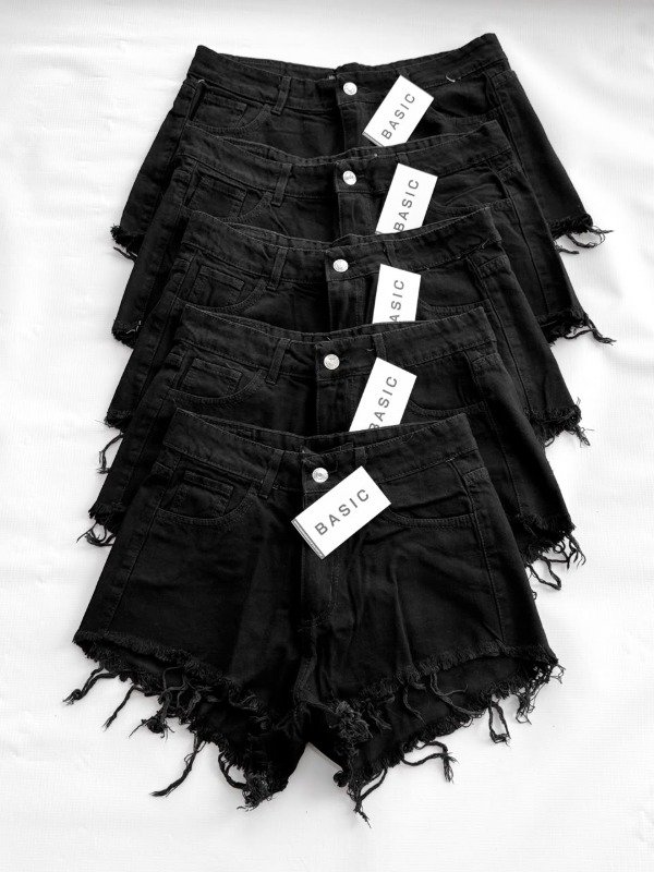 Producto - Short Blacky tiro medio - 4