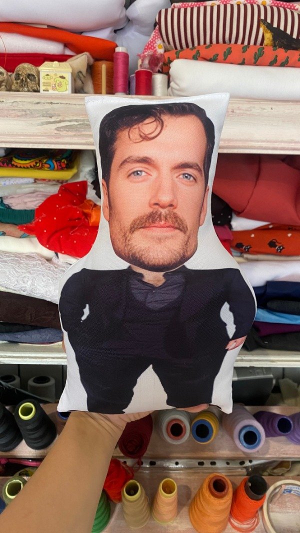 Producto - Muñeco Henry Cavill 01