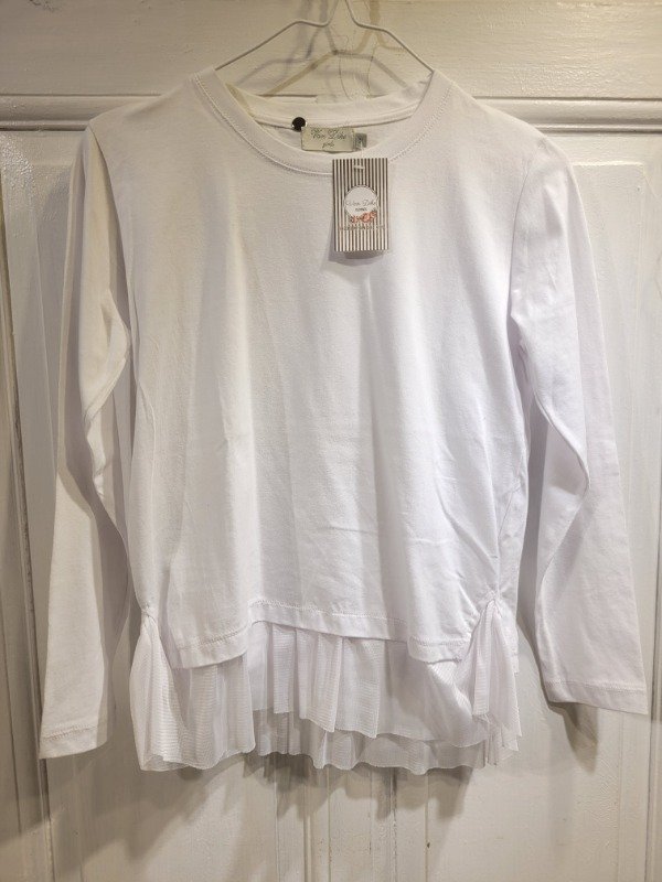 Producto - Remera VAN DIKE blanca con tul Nueva Con etiqueta Talle 14 años - PRECIO: 12X