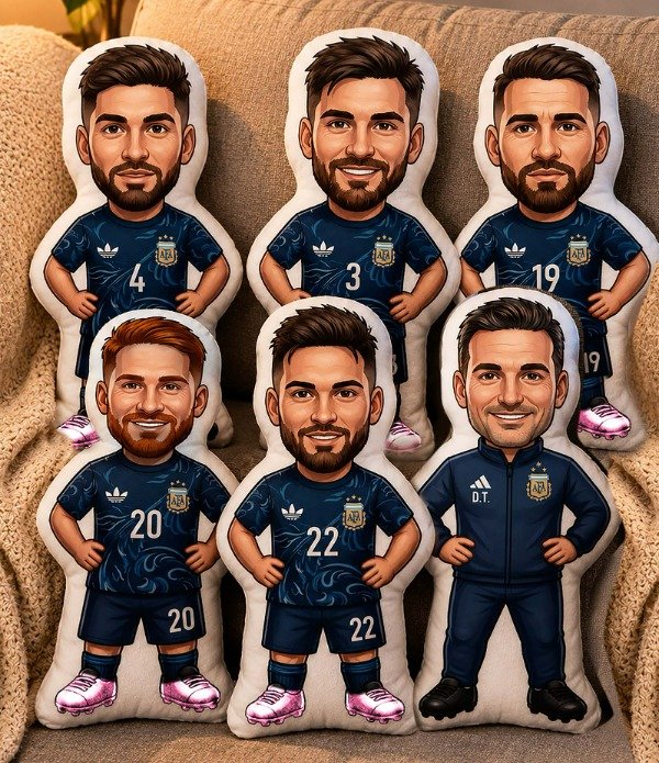 Producto - Almohaditas con forma Jugadores Selección camiseta alternativa - 1