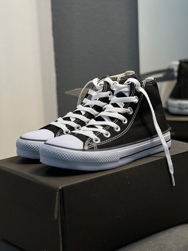 Producto - CONVERSE BOTA NEGRA