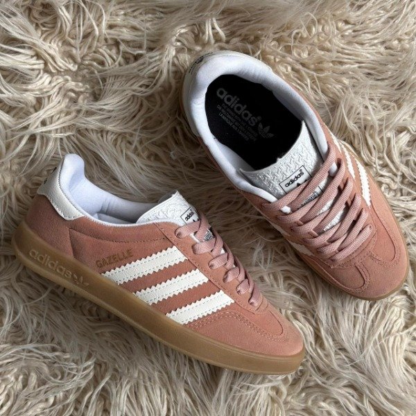 Producto - Adidas Gazelle Rosé