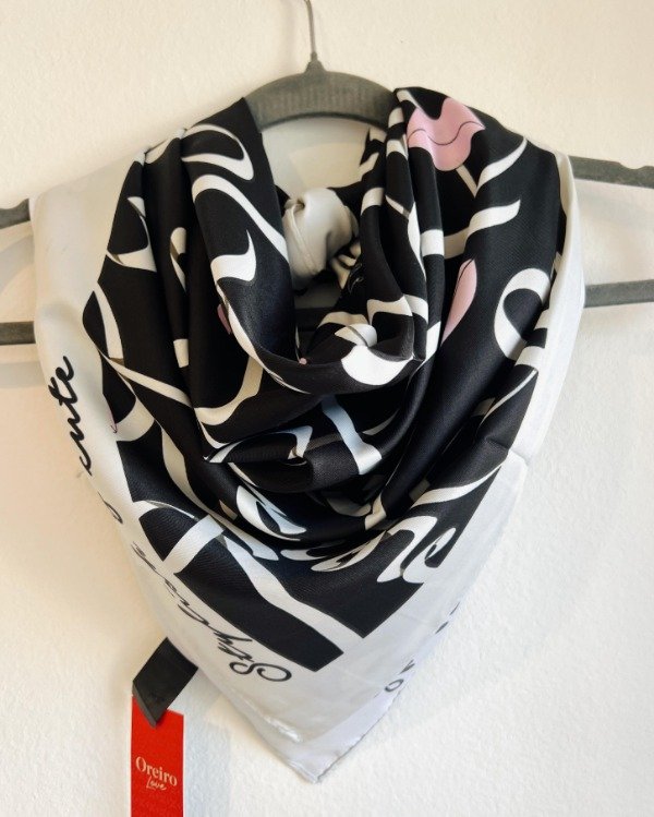 Producto - pañuelo las oreiro 9x90cm 19196 blanco con negro