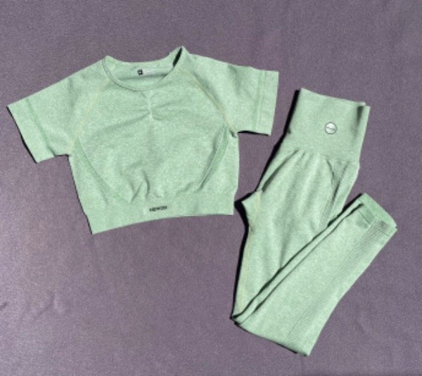 Producto - Crop top newod verde