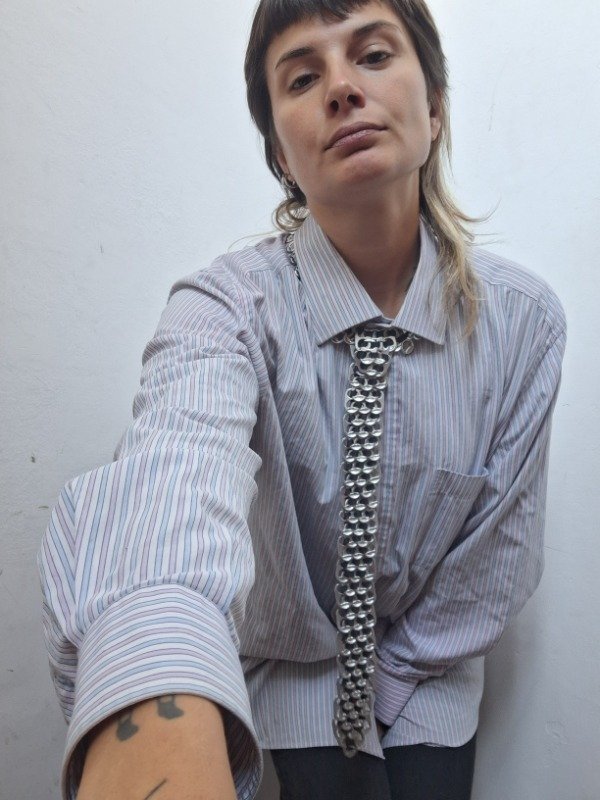 Producto - Corbata de chapitas