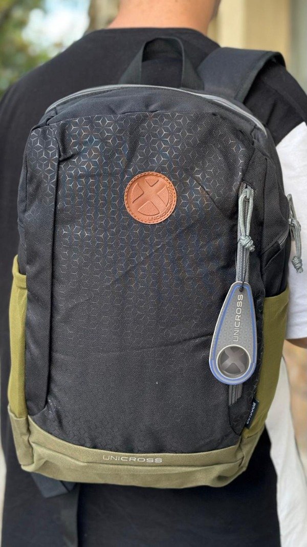 Producto - Mochila Running/Trekking Unicross Light