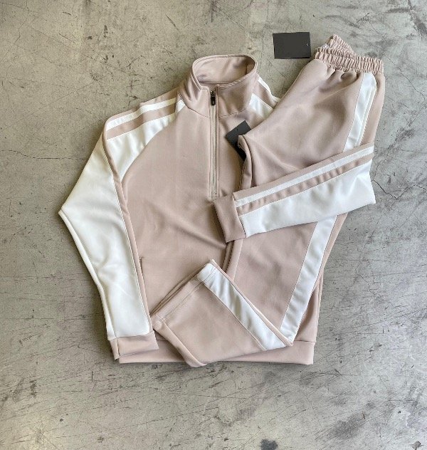 Producto - CONJUNTO TECH BEIGE