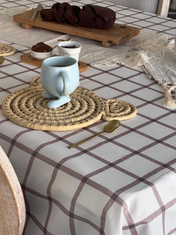 Producto - Mantel impermeable rayado marrón - 4
