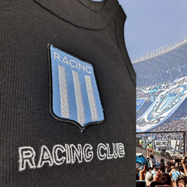 Musculosa de algodón negra blanca de Racing Club — imagen 5