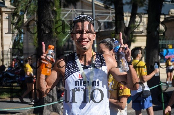 Producto - Carrera dorada 54