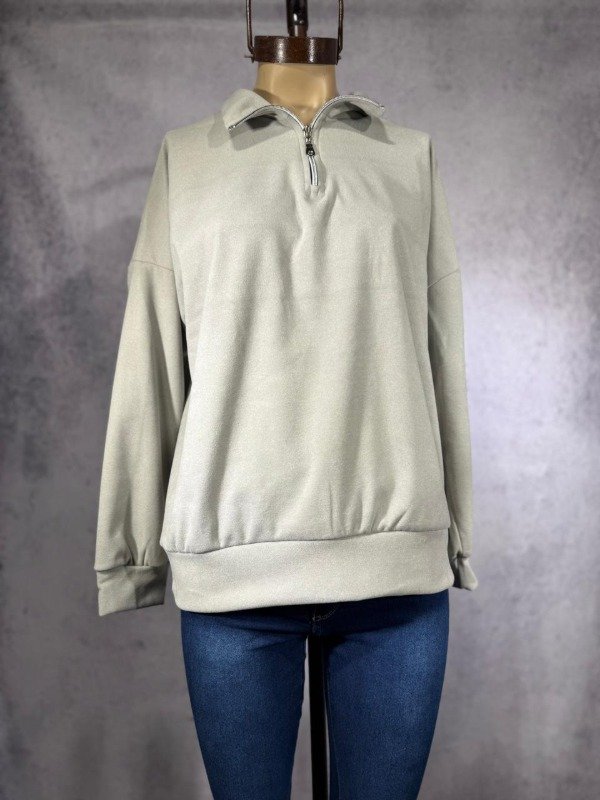 Producto - BUZO MICROPOLAR CON CIERRE