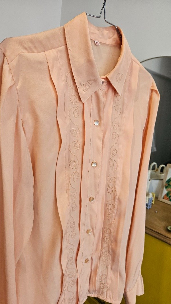 Producto - Camisa Salmón.