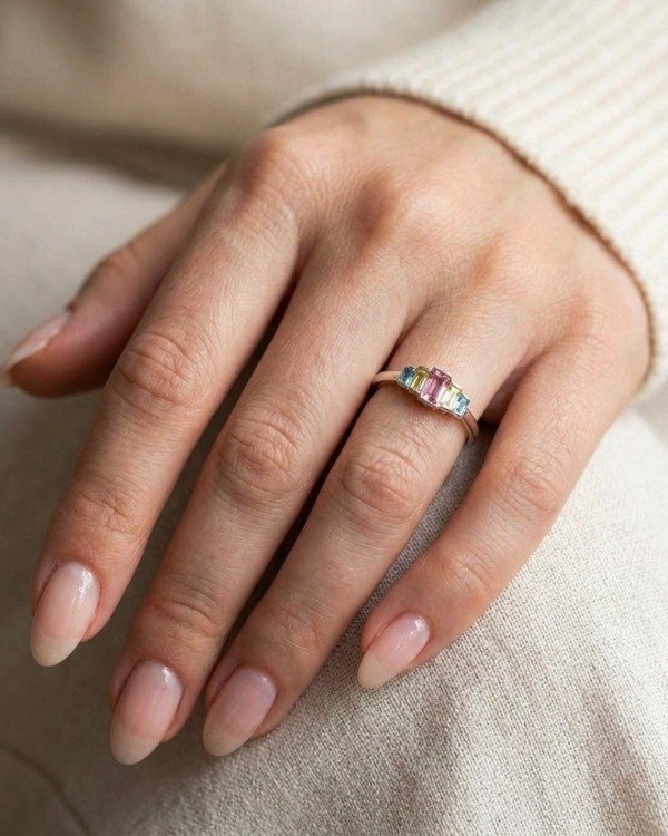 Producto - A 1039 - Anillo de Plata 925 - Cintillo Baguettes de cristales en tonos pastel - 2