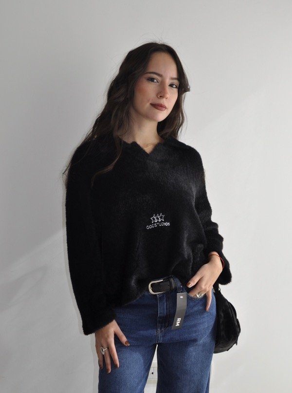 Producto - Sweater Old Studios // negro - 2