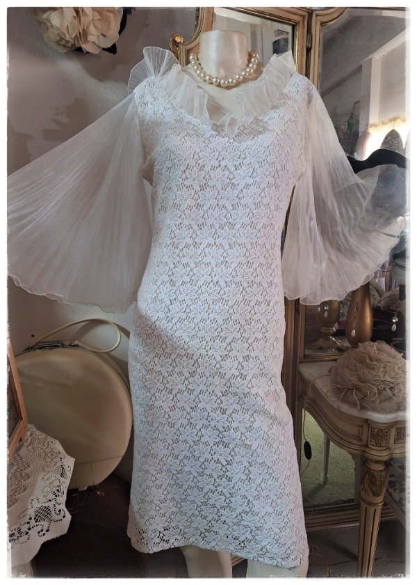 Producto - Vestido de Novia Corto,  mangas ángel