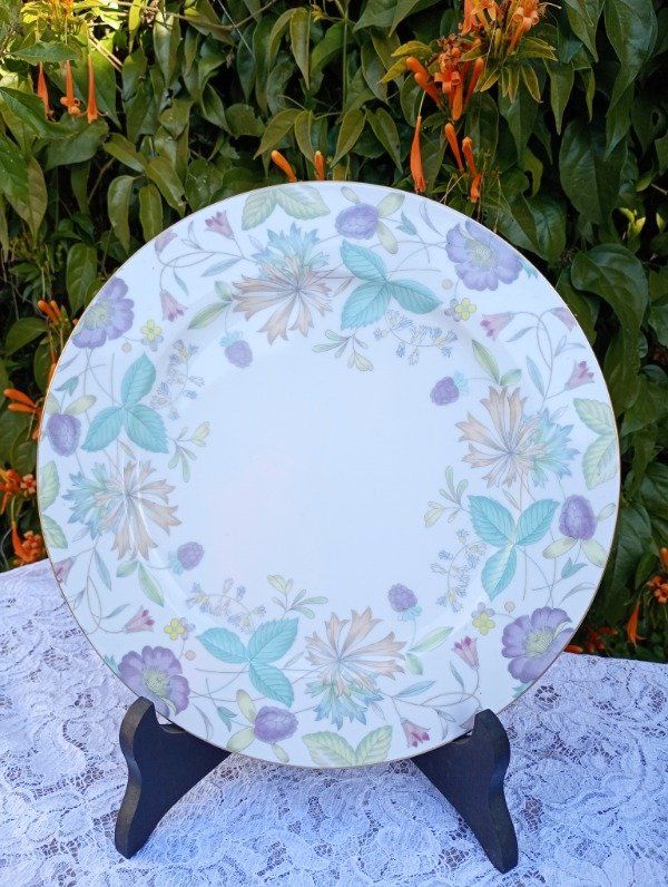 Producto - Plato de masas de porcelana japonesa Sango