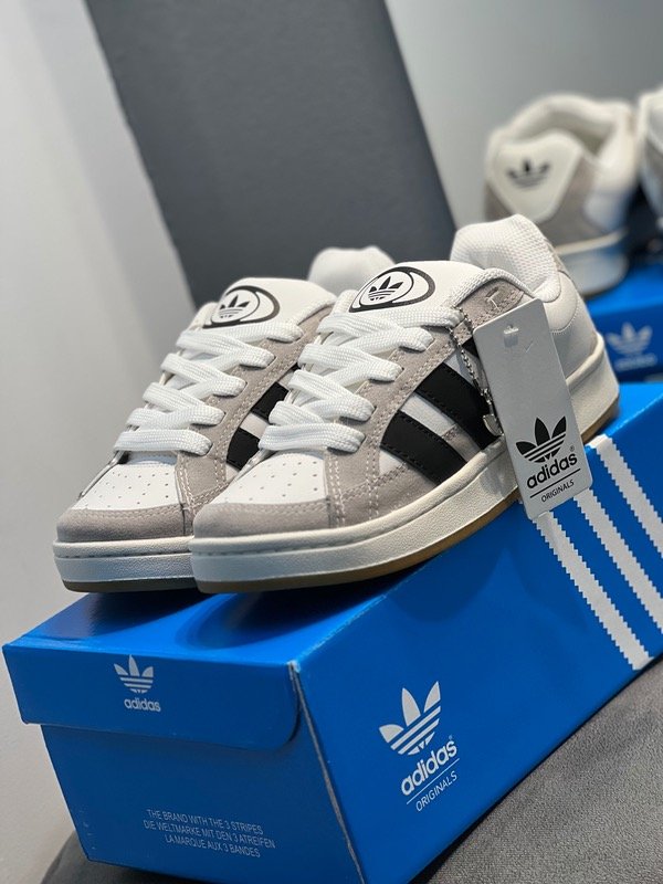 Producto - ADIDAS 00S BETA