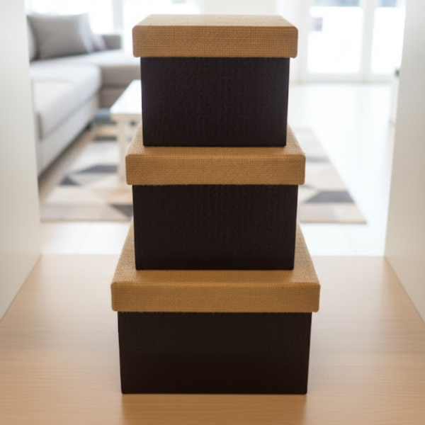 Producto - SET CAJAS X3 CUADRADAS LISAS  - 26X18X21.22,5X15,5X18.19X13X