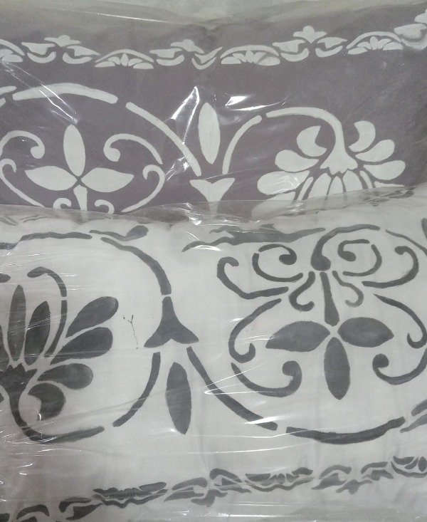 Producto - ALMOHADON X2 COMBINADOS pintados STENCIL gris - 1