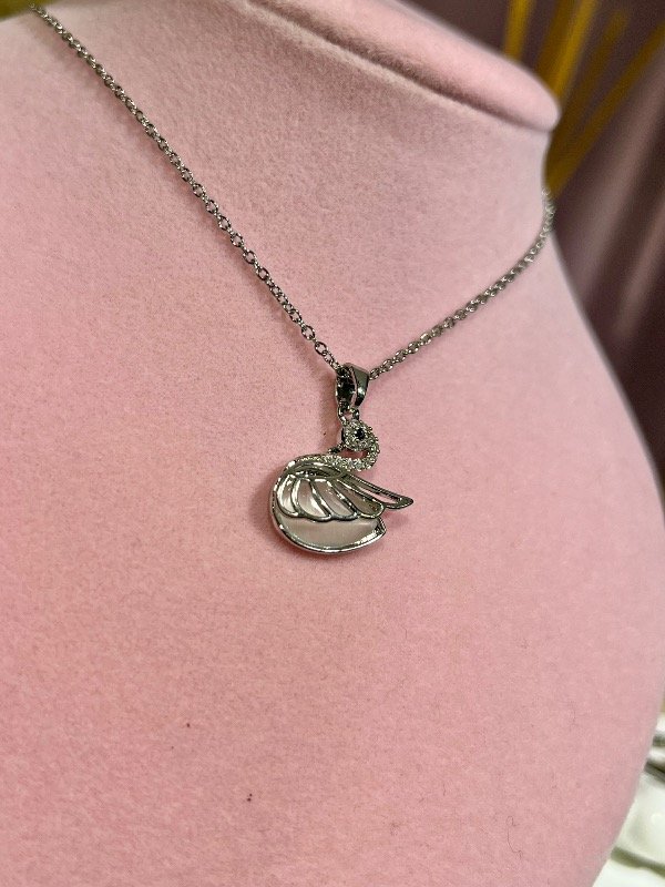 Producto - CADENA CISNE ACERO