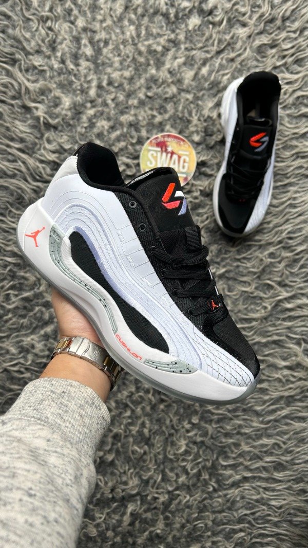 Producto - JORDAN LUKA IV WHITE CEMENT - 0