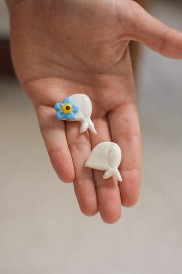 Producto - Prendedores Abuelas - Rita porcelana