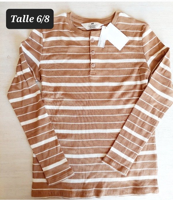 Remera manga larga HyM talle 6/8 rayada dulce de leche
