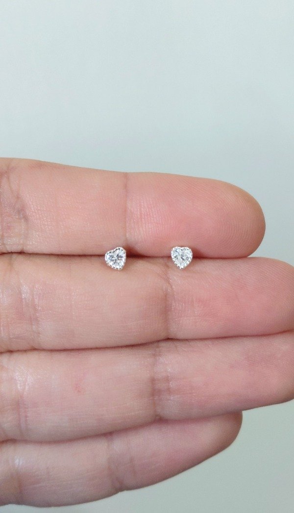 Producto - Aros de Plata Susanos Corazón 4mm (por par)