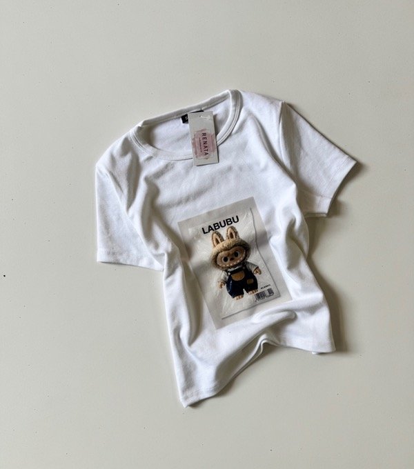 Producto - Remera baby tee labubu