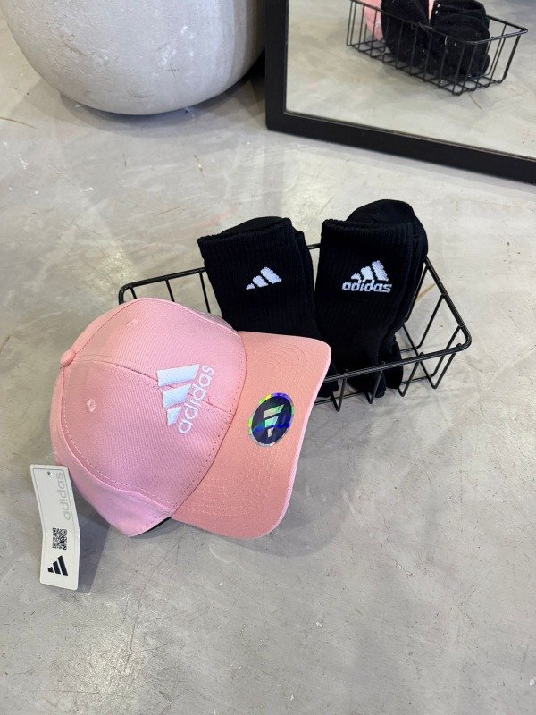 Producto - SET GORRA PIRAMIDE - 2