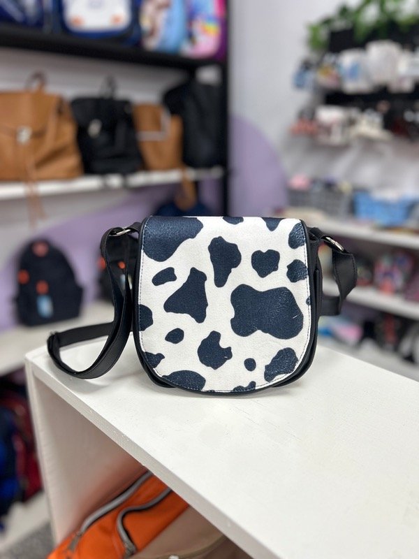 Producto - Bandolera vaquita cierre iman - 0