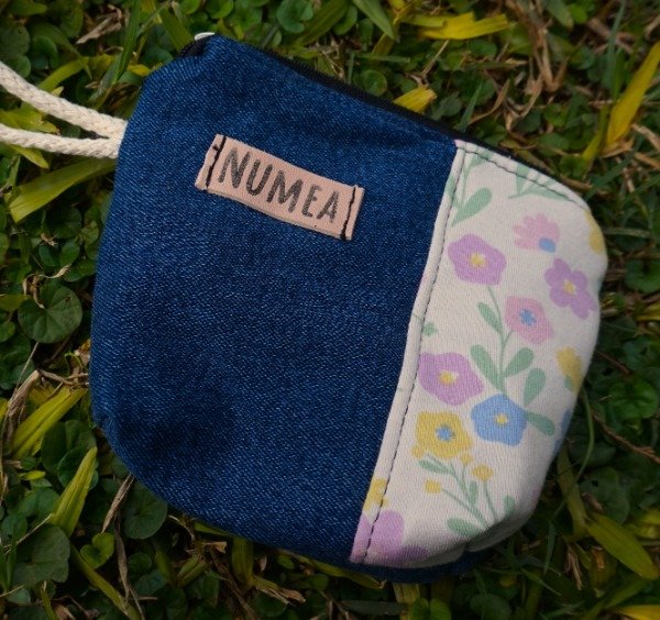 Producto - Necessaire Mediano Flor