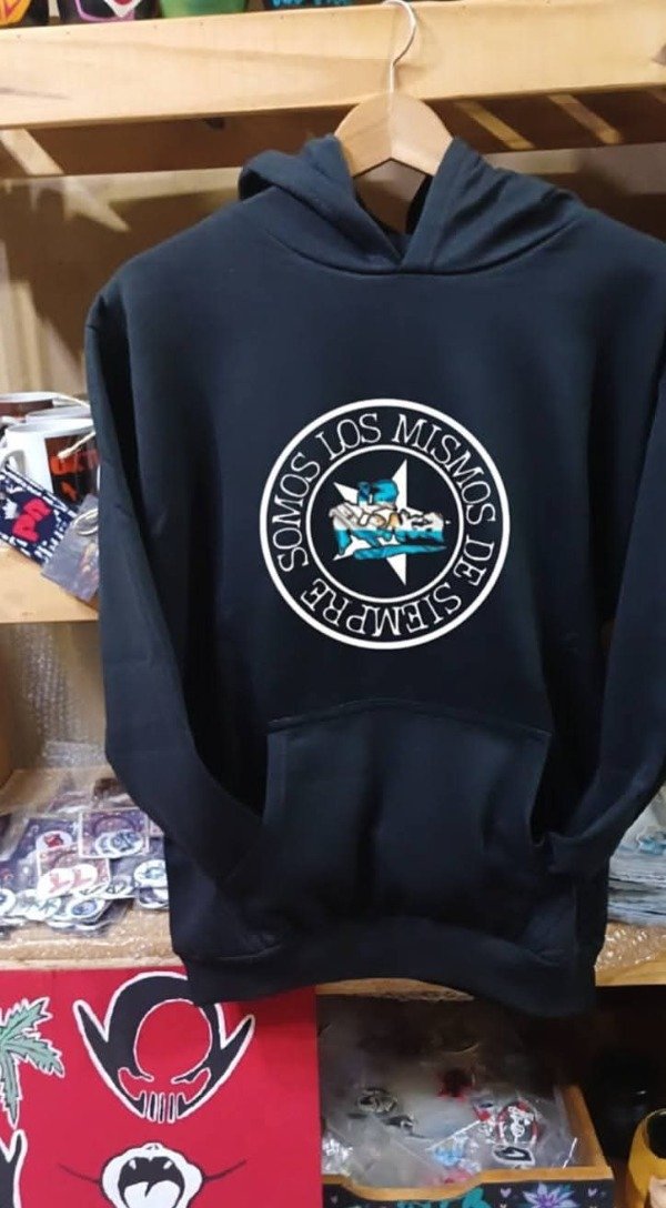 Producto - Buzo la renga 19