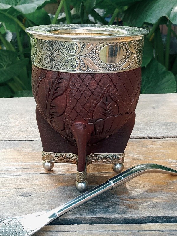 Producto - MATE IMPERIAL CUERO REPUJADO