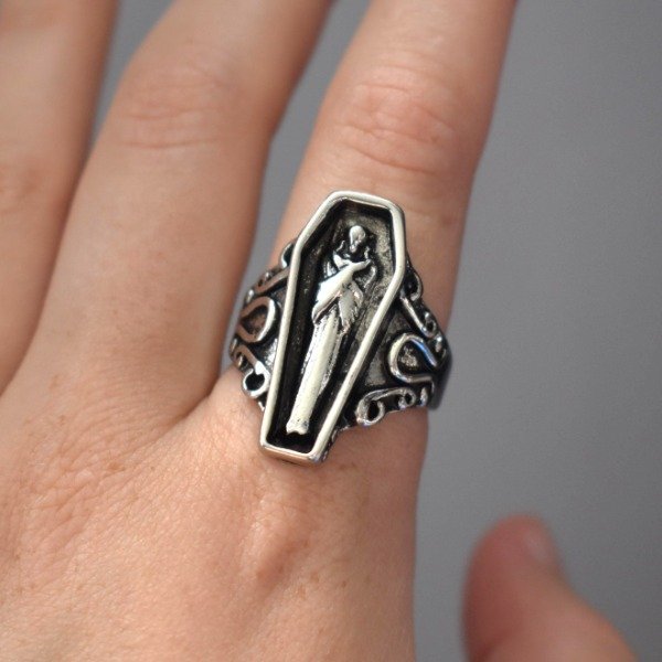 Producto - Anillo Goth Ataúd - 1