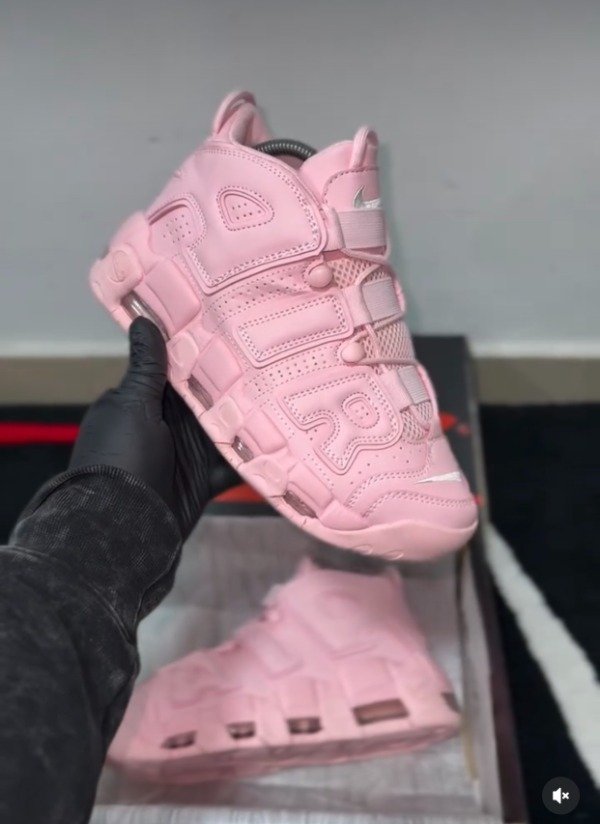 Producto - AIR MORE UP TEMPO TRIPLE PINK