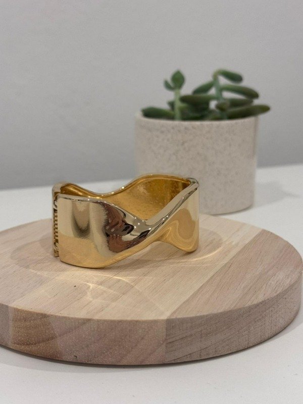 Producto - ESCLAVA SCULPT GOLD