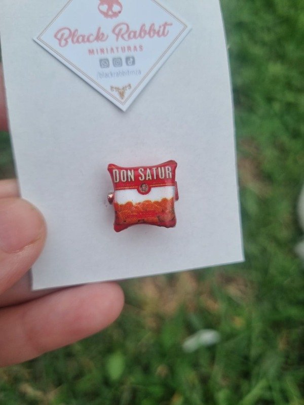 Producto - Pin Don Satur Salados