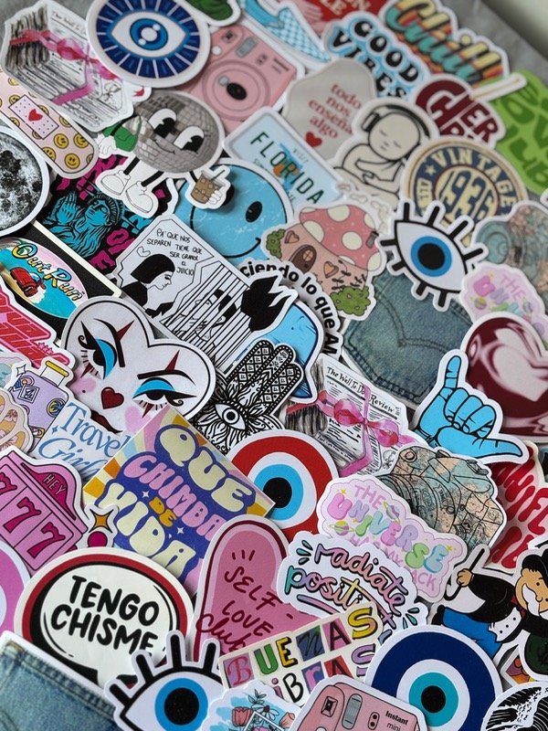 Producto - STICKERS SURTIDOS AL POR MAYOR