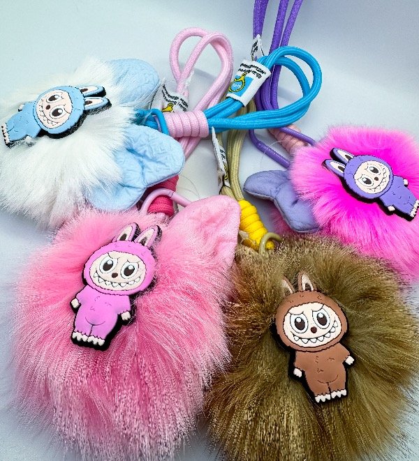 Producto - Llaveros Labubu peluche pompón(x12u 45.600ars)(WA2001)