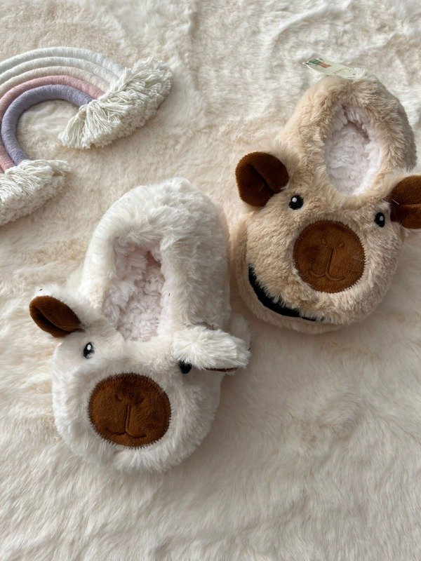 Producto - Pantuflas Cerradas Capibara - COD 1375