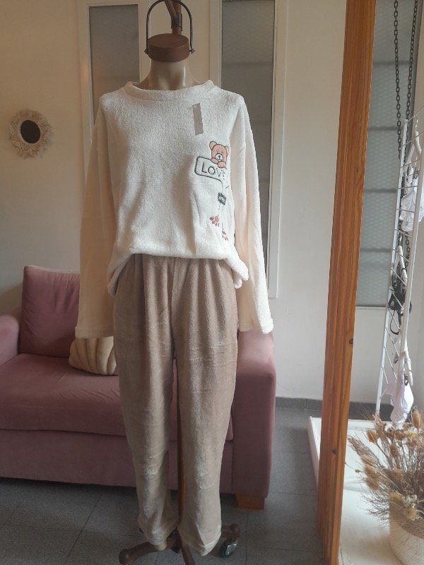 Producto - Pijama polar oso