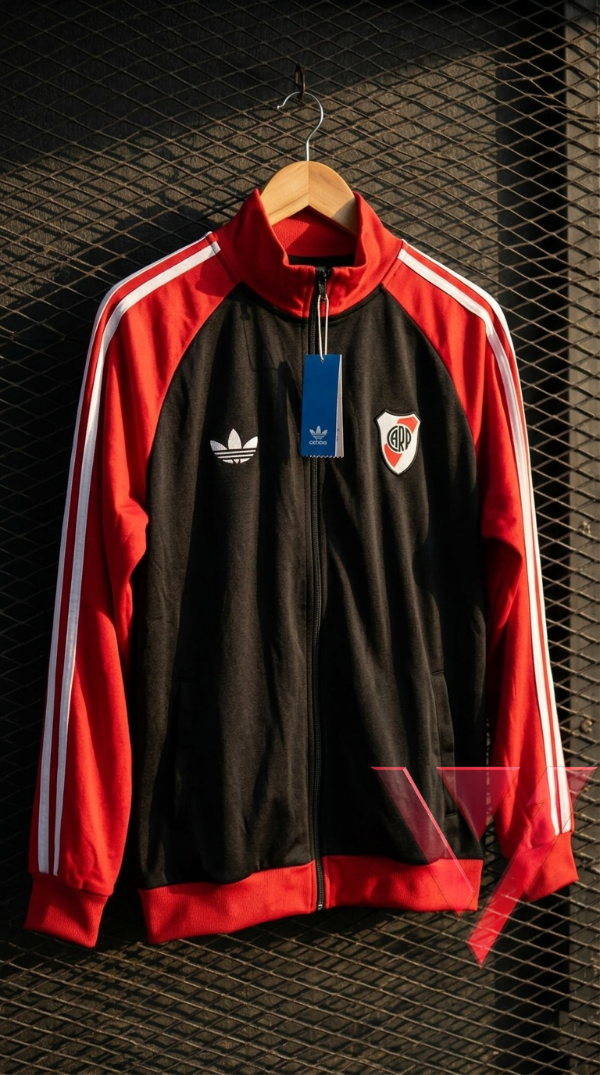 Producto - CAMPERA RIVER 2026