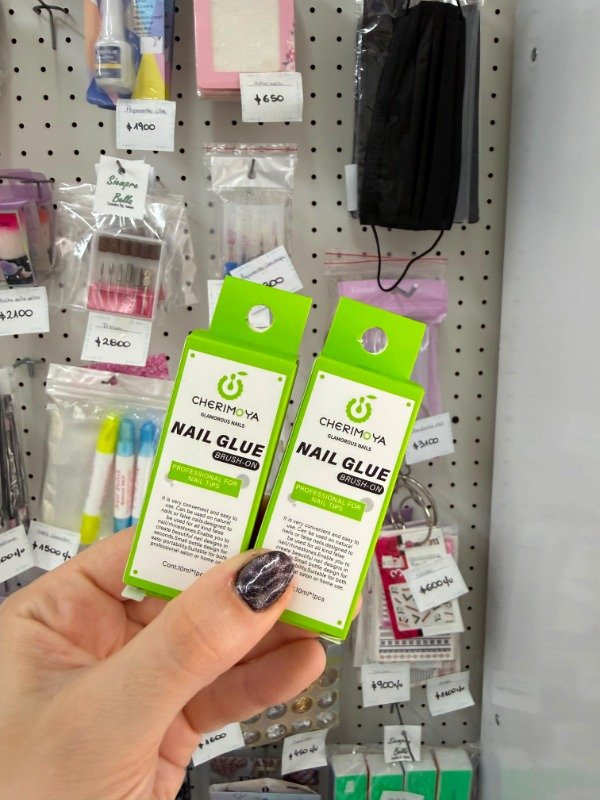 Producto - Pegamento de uñas Cherimoya