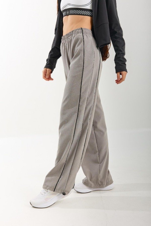 Producto - PANTALON ICONIC GRIS
