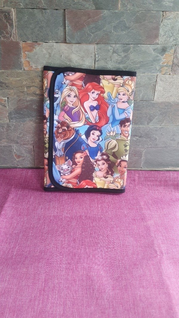 Producto - Cartuchera Plegable Simple Cordura Princesas