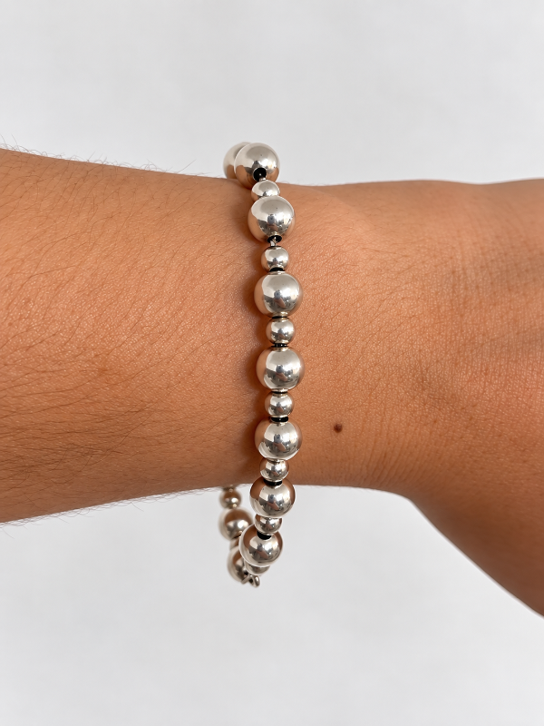 Producto - Pulsera de plata 925 con bolitas grandes y medianas