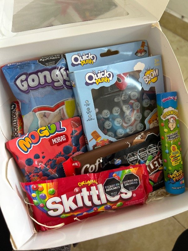 Producto - BOX CON JUGUETE